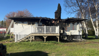 Bathurst : une maison est la proie des flammes