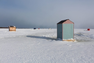 NB : il est bient&ocirc;t le temps d&rsquo;enlever les abris de p&ecirc;che sur la glace